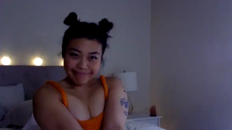 Octoberkitty – Streamate Live Cam Video – 2025-03-19 21:09:02