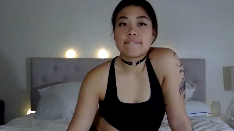 Octoberkitty – Streamate Live Cam Video – 2025-09-30 17:06:14