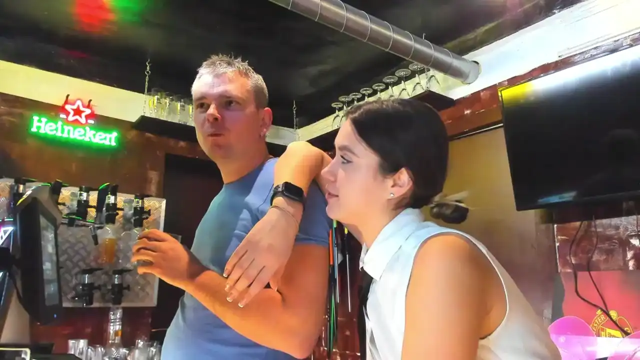 Dirtypub – Stripchat Live Cam Video – 2025-10-25 18:30:49