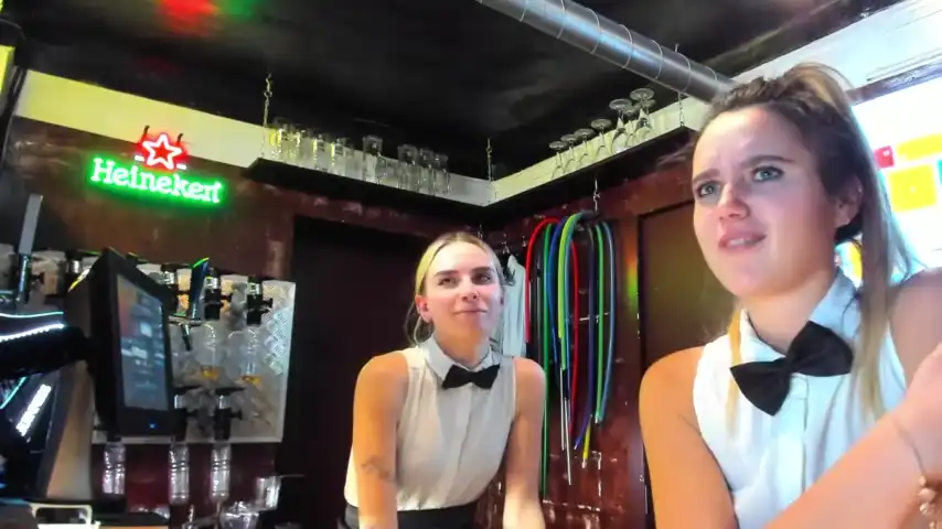 Dirtypub – Stripchat Live Cam Video – 2025-11-04 08:27:43