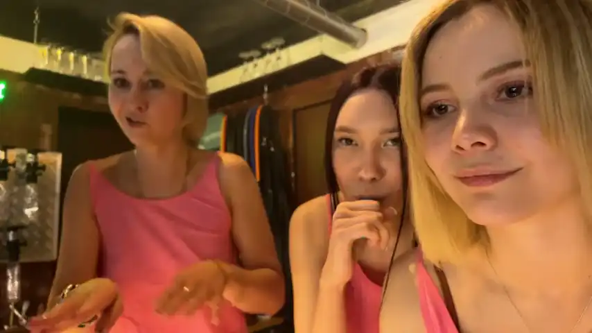 Dirtypub – Stripchat Live Cam Video – 2025-07-17 23:26:05