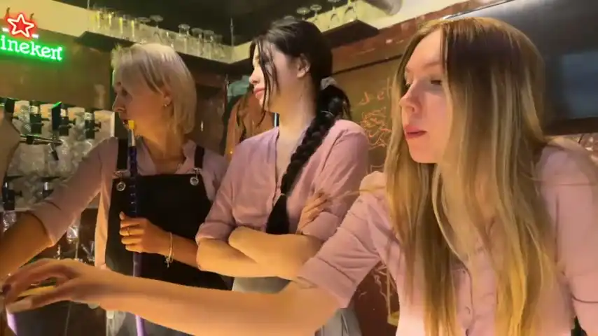 Dirtypub – Stripchat Live Cam Video – 2025-08-20 22:53:56
