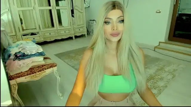Nicolehottiy – Myfreecams Live Cam Video – 2025-09-23 08:34:14