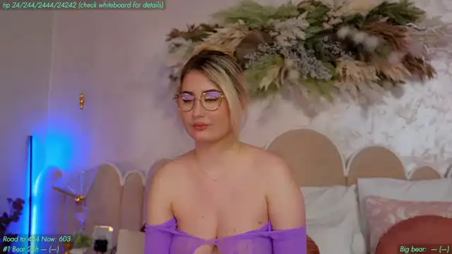 Anniekarrera1 – Myfreecams Live Cam Video – 2025-02-07 17:49:33