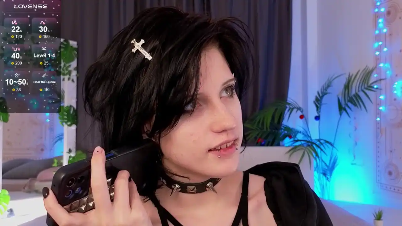 Dark_vamp_ – Stripchat Live Cam Video – 2025-04-22 05:48:37