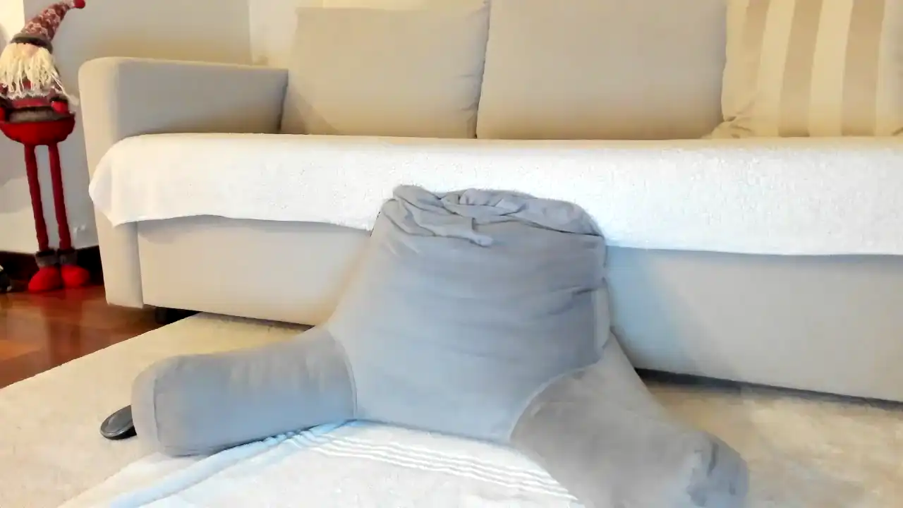 Thebluelagoon – Myfreecams Live Cam Video – 2025-05-24 07:01:06