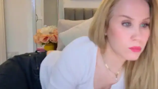 Myassistant – Myfreecams Live Cam Video – 2025-01-17 21:00:09