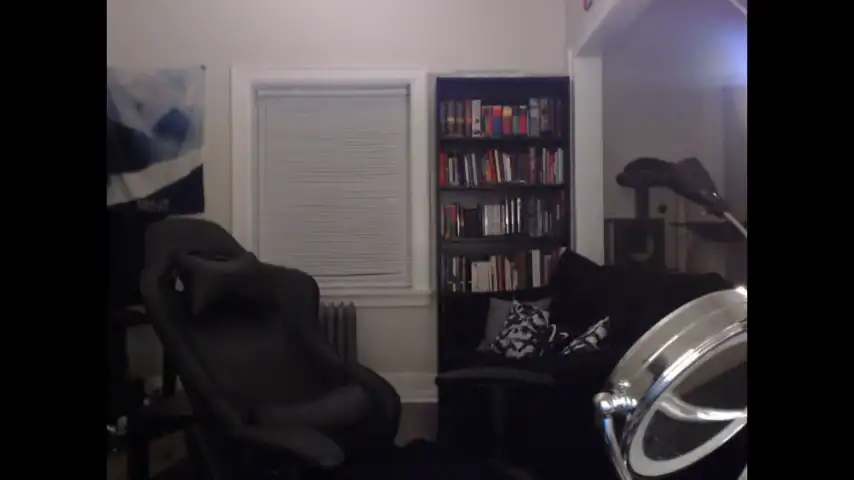 Runacrow – Chaturbate Live Cam Video – 2025-06-30 15:43:52