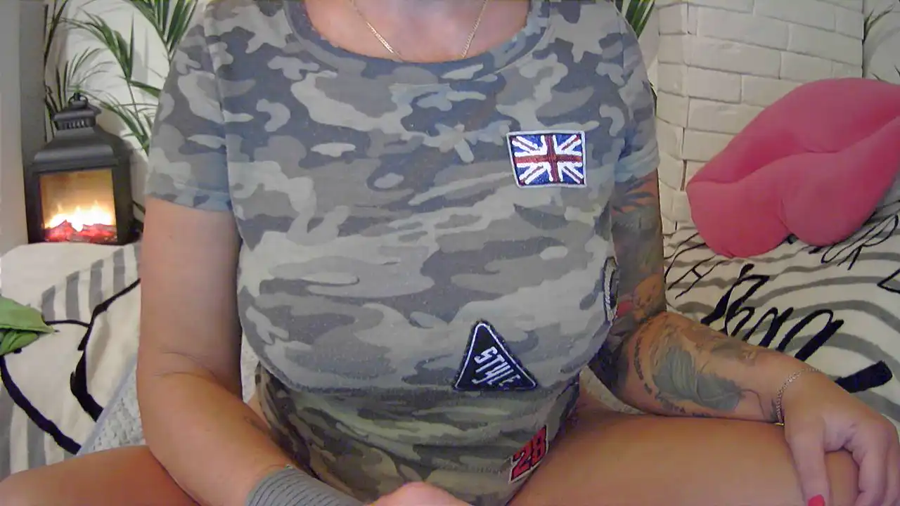 Amanta_ – Showup Live Cam Video – 2025-12-14 14:43:52