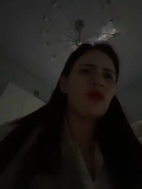 Innysik – Xlovecam Live Cam Video – 2026-05-24 12:48:02