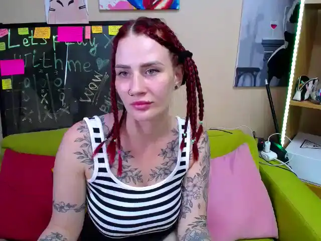 Innysik – Xlovecam Live Cam Video – 2025-01-13 00:55:25