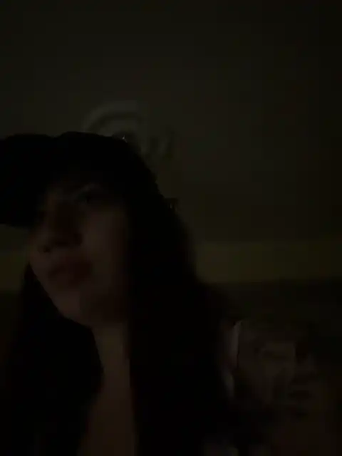 Innysik – Xlovecam Live Cam Video – 2026-03-12 19:58:52