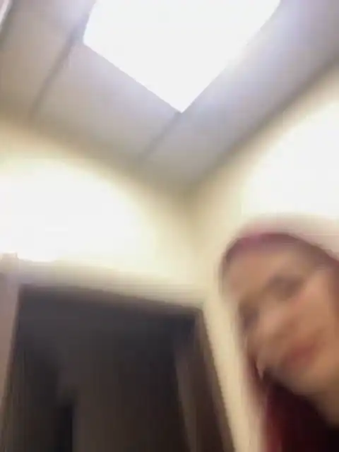 Innysik – Xlovecam Live Cam Video – 2025-03-25 09:17:33