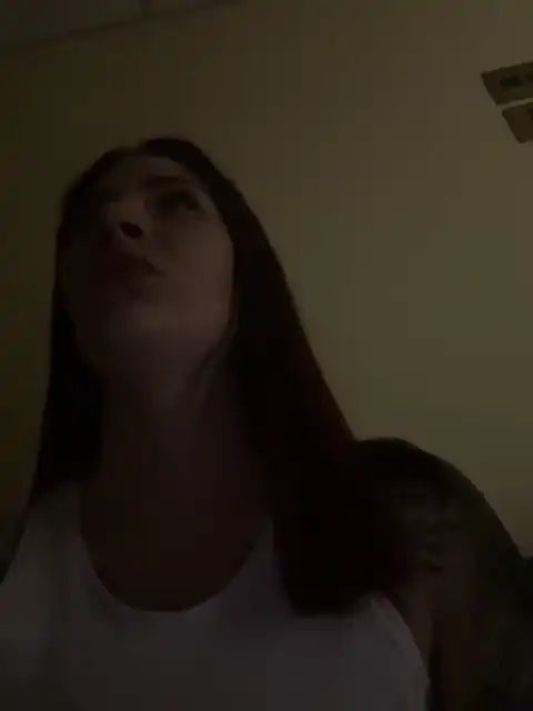 Innysik – Xlovecam Live Cam Video – 2025-11-11 22:50:23