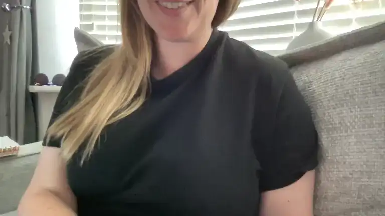 Tittietia19 – Streamate Live Cam Video – 2025-03-29 15:41:16