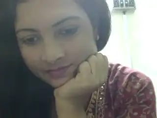 Tripti2 – Stripchat Live Cam Video – 2025-10-09 01:32:59