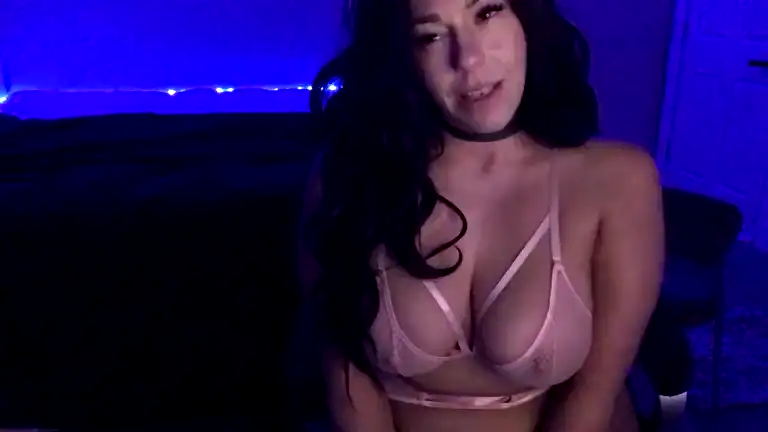 Valentinav69 – Streamate Live Cam Video – 2025-06-26 09:18:02