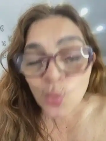 Antonellaalondra4 – Stripchat Live Cam Video – 2026-05-26 10:08:35