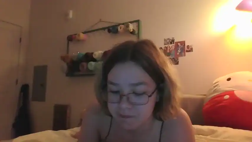 Ftarh18 – Chaturbate Live Cam Video – 2025-04-08 01:43:28
