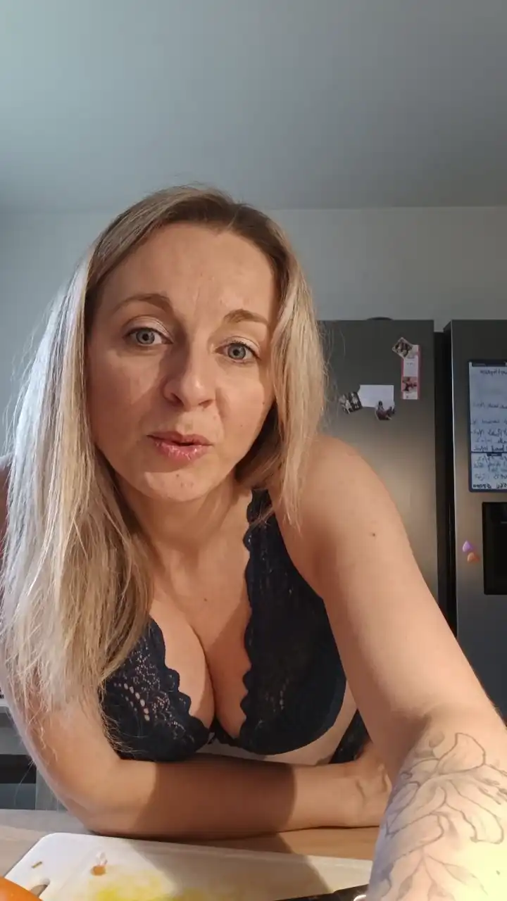 Cassiehotsexy – Cam4 Live Cam Video – 2025-04-01 01:41:50