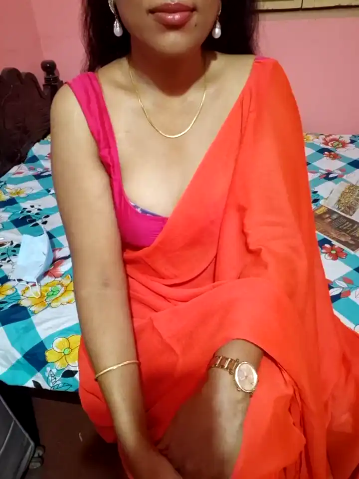 Roja-telugu777 – Stripchat Live Cam Video – 2025-01-28 17:17:02