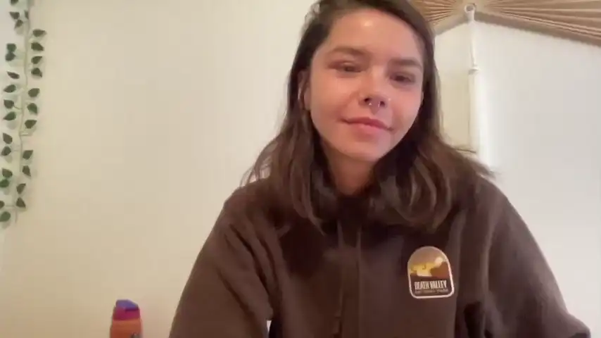 Yourfavoritegirl_ – Chaturbate Live Cam Video – 2025-01-11 10:45:20