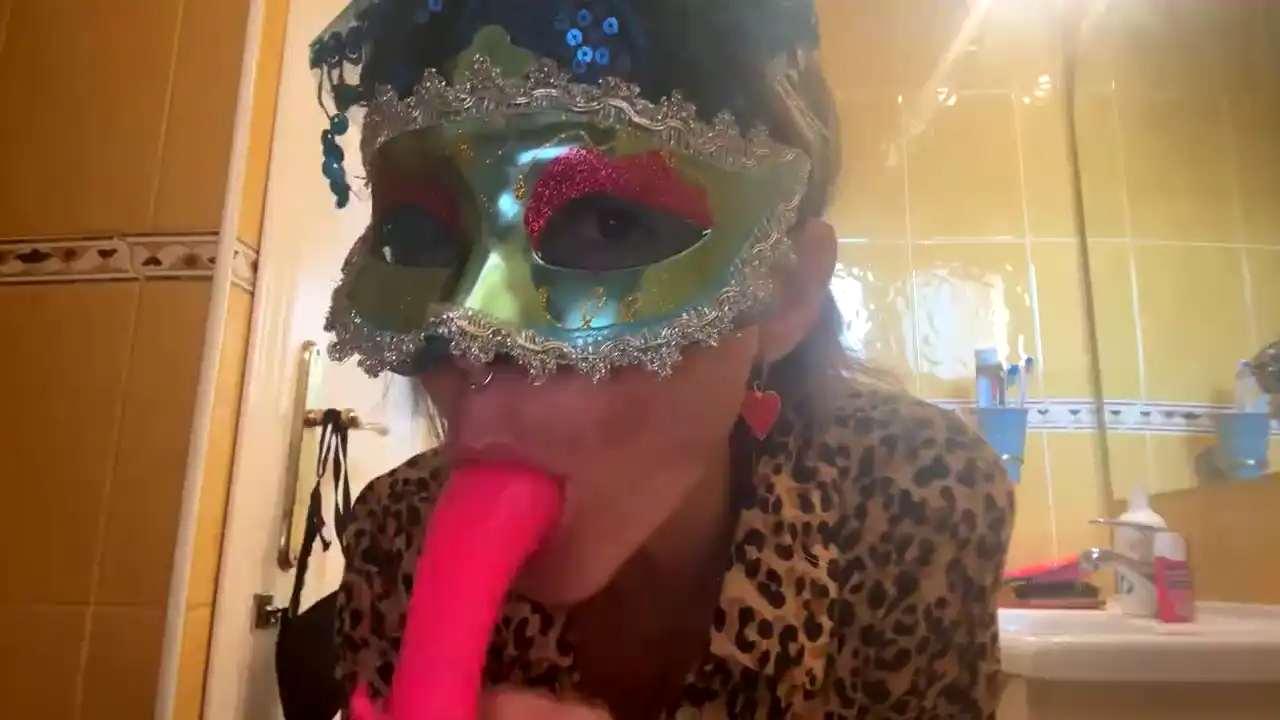 Bombon_cereza – Amateur.tv Live Cam Video – 2025-06-27 20:37:09