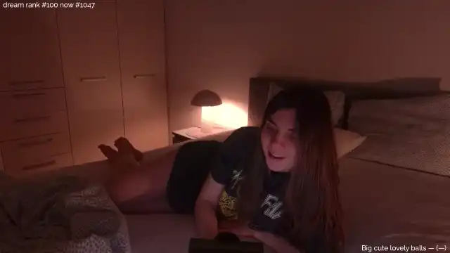 Tokencunt – Myfreecams Live Cam Video – 2025-12-25 15:37:38