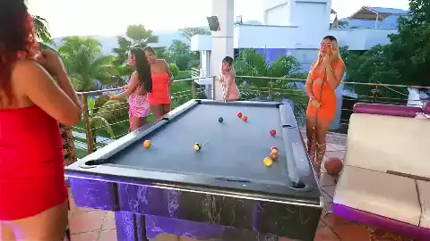 Mansion-girls – Flirt4free Live Cam Video – 2025-04-07 02:26:20