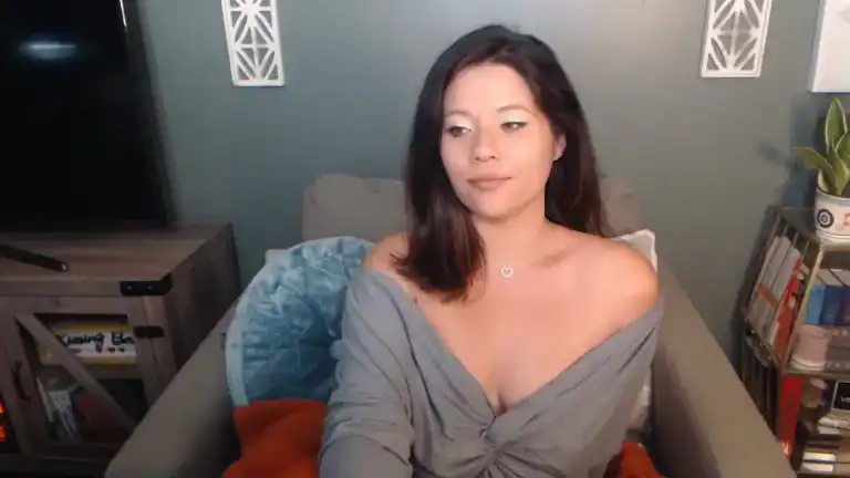 Kensleefaye – Streamate Live Cam Video – 2025-04-14 20:18:08
