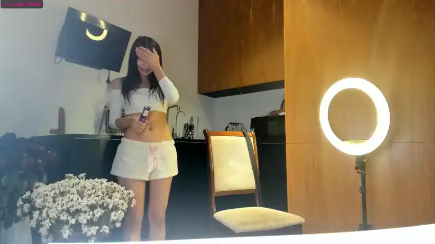 Aya_hitakayama – Chaturbate Live Cam Video – 2025-07-18 12:08:28