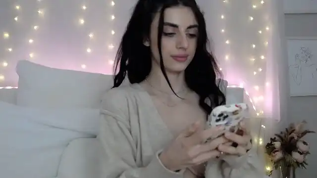 Gigi-belle – Flirt4free Live Cam Video – 2025-04-22 19:36:51