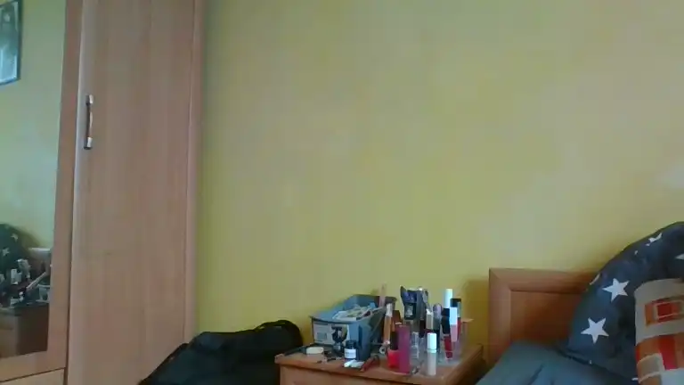 Tiffw111 – Streamate Live Cam Video – 2025-04-27 23:52:08