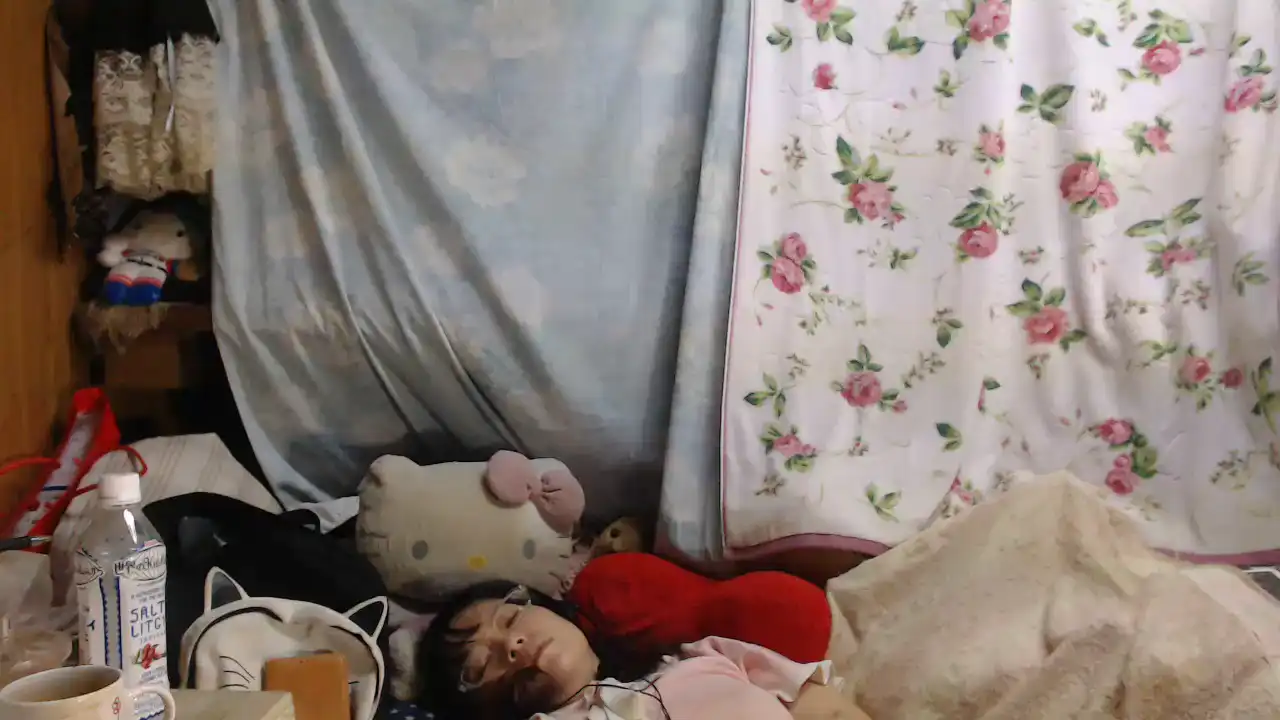 Xxkuuronxx – Sakuralive Live Cam Video – 2025-10-22 15:54:23