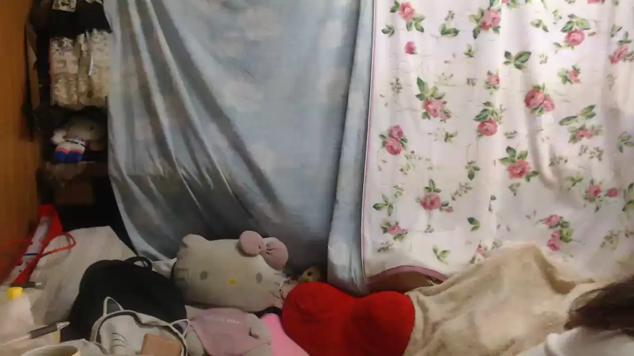 Xxkuuronxx – Sakuralive Live Cam Video – 2025-02-14 14:27:39