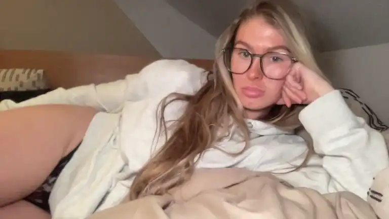 Blondemimiuk – Streamate Live Cam Video – 2026-03-01 08:16:52