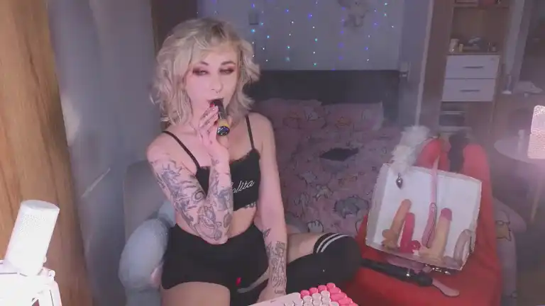 Cloudiex33 – Streamate Live Cam Video – 2026-06-13 00:28:37