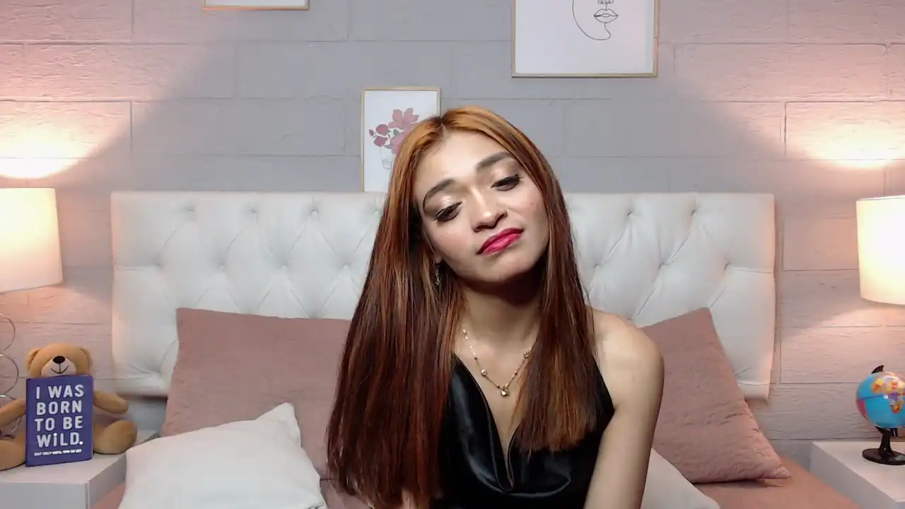 Emliesaenz – Xlovecam Live Cam Video – 2025-11-02 12:20:46