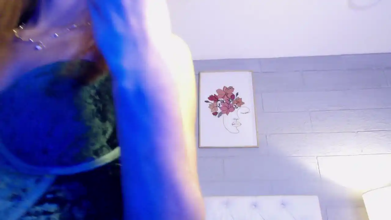 Emliesaenz – Xlovecam Live Cam Video – 2025-11-11 18:49:10