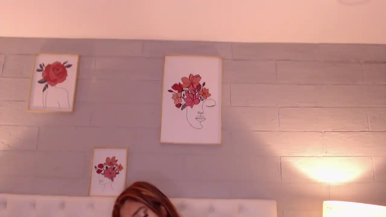 Emliesaenz – Xlovecam Live Cam Video – 2025-10-22 09:59:57