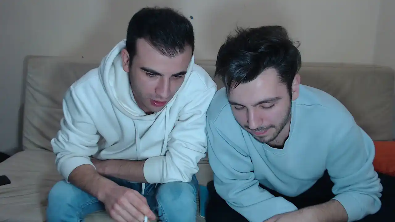 Handsomeman6 – Cam4 Live Cam Video – 2025-03-22 23:52:37