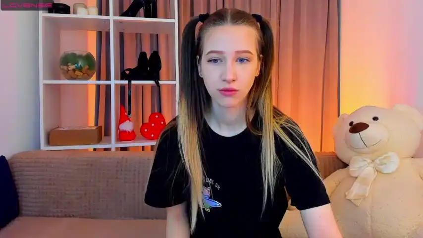 Ur_babe__ – Stripchat Live Cam Video – 2025-05-02 12:48:06