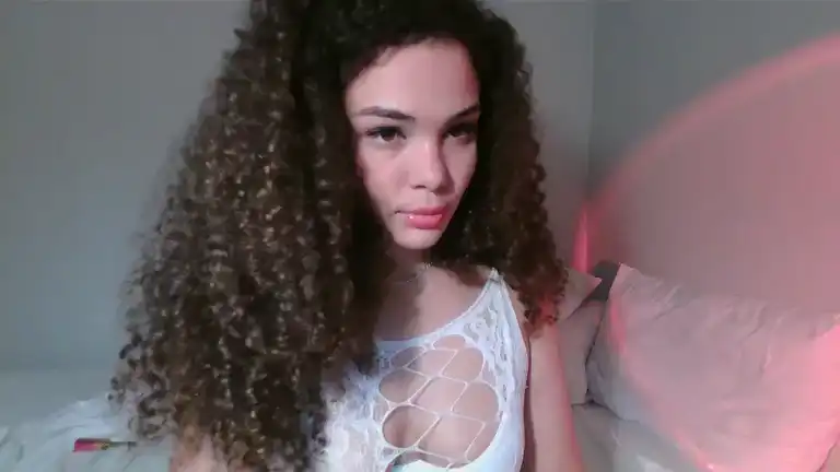 Princesstayy – Streamate Live Cam Video – 2026-03-20 02:08:01