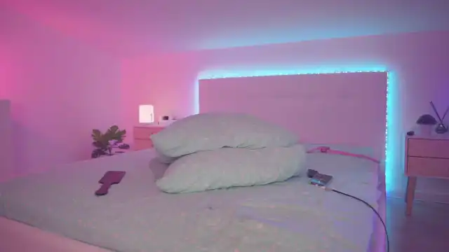 Sarah_pink – Myfreecams Live Cam Video – 2025-05-17 05:11:07