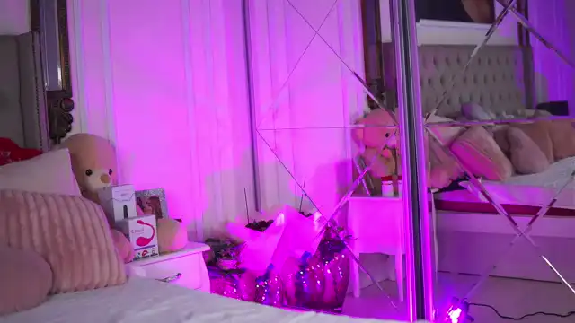 Alexaheyesz – Myfreecams Live Cam Video – 2025-06-14 06:47:40