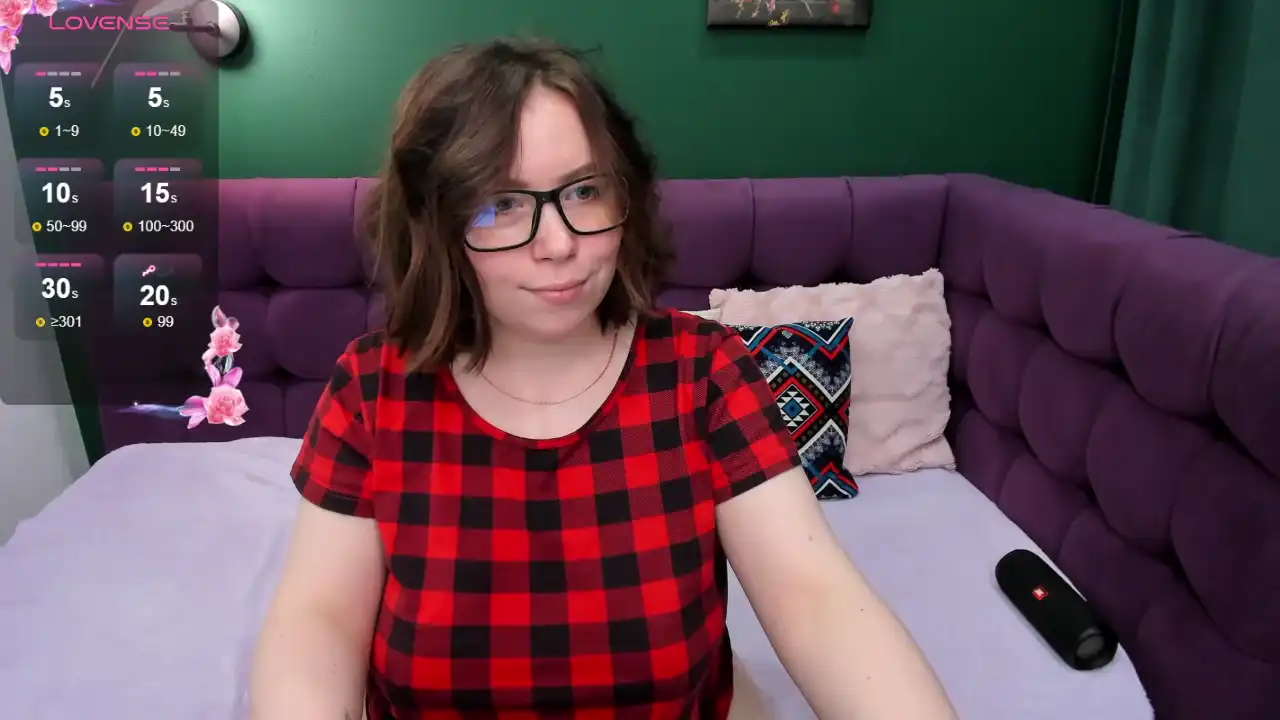 Emily_amorre – Stripchat Live Cam Video – 2026-02-10 20:42:35