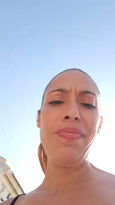Lobitaysupollon – Amateur.tv Live Cam Video – 2025-05-15 02:14:33