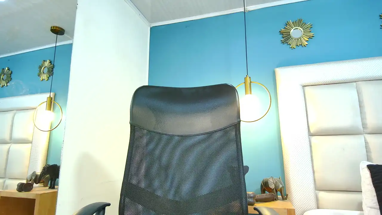 Missary – Xlovecam Live Cam Video – 2025-10-01 11:22:10