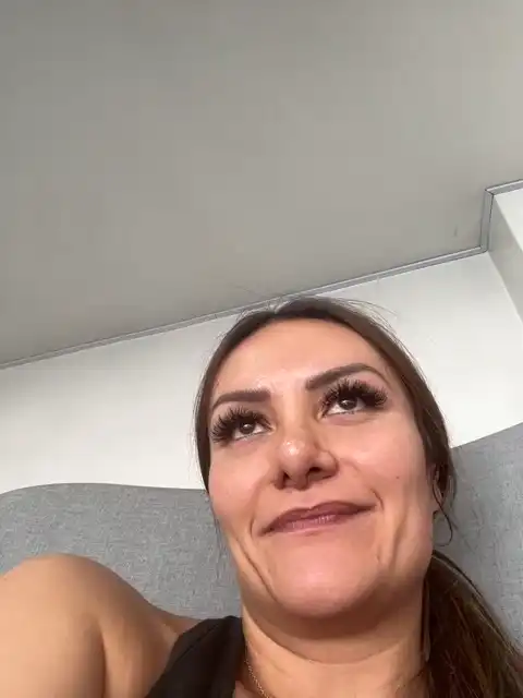 Missary – Xlovecam Live Cam Video – 2025-02-25 18:25:30