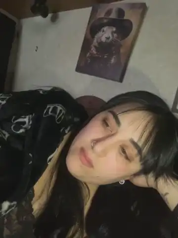 Thicbunz – Stripchat Live Cam Video – 2026-01-04 04:54:49